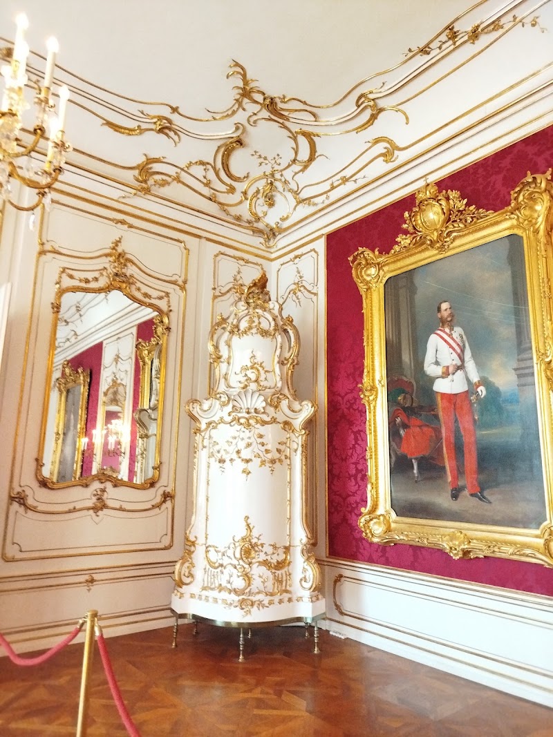Sisi Museum - Sisi Museum Michaelerkuppel, 1010 Wien, Austria