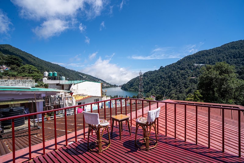The Cozy House - The Cozy House, Survya Enclave, 9FV3+V45 Garden House, post office road, compund, Mallital, Nainital, Uttarakhand 263001, India