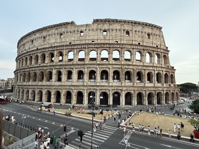 Golf Cart Tour Rome - Golf Cart Tour Rome, Via del Gesù, 62, 00186 Roma RM, Italy