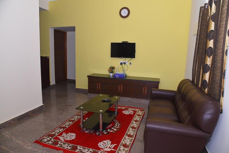 Four Seasons Homestay - Four Seasons Homestay 1-25/12, car showroom road, opposite to Tata motors, beside Mango Market Road, Kr Nagar, Srinivasapuram, Avilali, Andhra Pradesh 517503, India