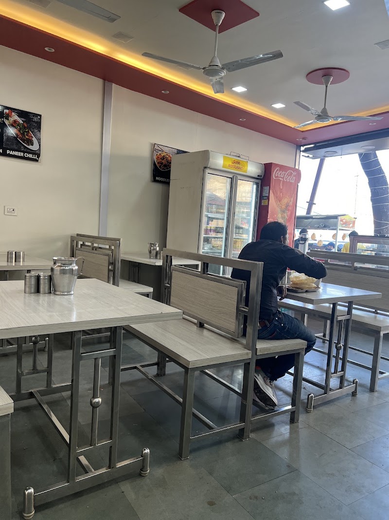 𝗟𝗮𝘅𝗺𝗶 𝗥𝗲𝘀𝘁𝗮𝘂𝗿𝗮𝗻𝘁 𝗣𝘂𝗿𝗲 𝗩𝗲𝗴 -𝗕𝗲𝘀𝘁 𝗙𝗮𝗺𝗶𝗹𝘆 𝗥𝗲𝘀𝘁𝗮𝘂𝗿𝗮𝗻𝘁 𝗶𝗻 𝗩𝗮𝗽𝗶 - 𝗟𝗮𝘅𝗺𝗶 𝗥𝗲𝘀𝘁𝗮𝘂𝗿𝗮𝗻𝘁 𝗣𝘂𝗿𝗲 𝗩𝗲𝗴 -𝗕𝗲𝘀𝘁 𝗙𝗮𝗺𝗶𝗹𝘆 𝗥𝗲𝘀𝘁𝗮𝘂𝗿𝗮𝗻𝘁 𝗶𝗻 𝗩𝗮𝗽𝗶, opposite Railway Station Rd, behind Gita Nagar, Vapi East, Gita Nagar, Vapi, Gujarat 396191, India