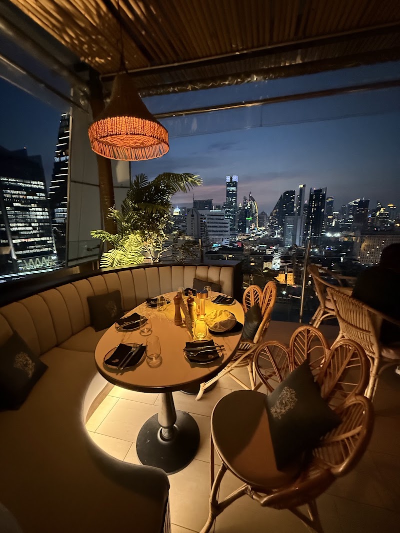 Pastel Rooftop Bar & Mediterranean Dining - Pastel Rooftop Bar & Mediterranean Dining 22nd floor, Aira Hotel, 14 Soi Sukhumvit 11, Khwaeng Khlong Toei Nuea, Watthana, Krung Thep Maha Nakhon 10110, Thailand
