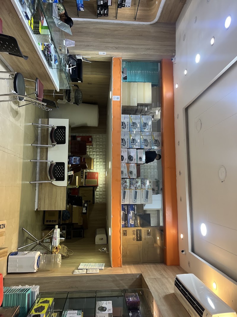 MDCOMPUTERS.IN - MDCOMPUTERS.IN, Abid Mansion, Ground Floor, Banstal Rd, opposite millenium plaza, Raipur, Chhattisgarh 492001, India