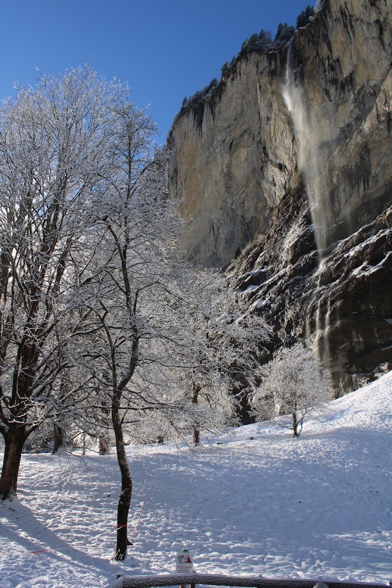 Staubbach Falls - Staubbach Falls Staubbach Falls, 3825 Lauterbrunnen, Switzerland