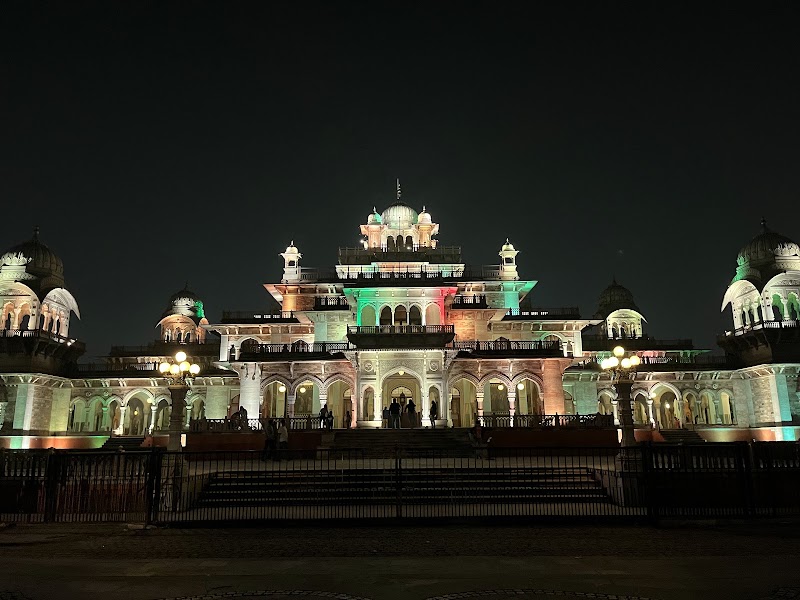 Albert hall - Albert hall WR7F+63Q, Ram Niwas Garden, Kailash Puri, Adarsh Nagar, Jaipur, Rajasthan 302003, India
