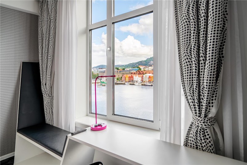 Magic Kloverhuset Harbour Hotel, a member of Radisson Individuals - Magic Kloverhuset Harbour Hotel, a member of Radisson Individuals Strandgaten 15, 5013 Bergen, Norway