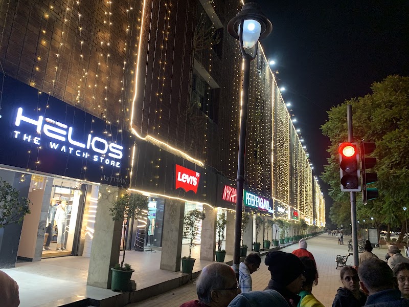 Bridge Market sector 17 - Bridge Market sector 17, 62, Bridge Market, Sector 17, Chandigarh, 160017, India