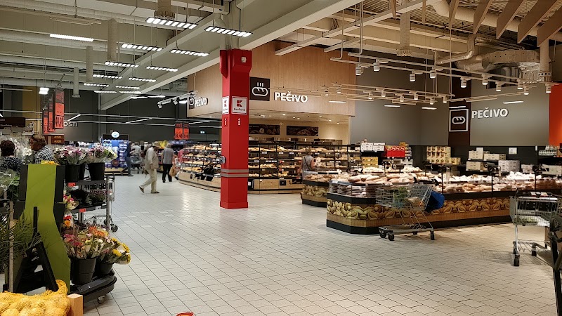 Kaufland Praha-Vypich - Kaufland Praha-Vypich Bělohorská 205, 169 00 Praha 6-Břevnov, Czechia