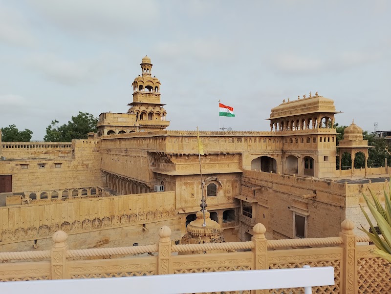 Badal mahal - Badal mahal, WW85+9XP, Gandhi Chowk Rd, Sadar Bazar, Jaisalmer, Kishan Ghat, Rajasthan 345001, India