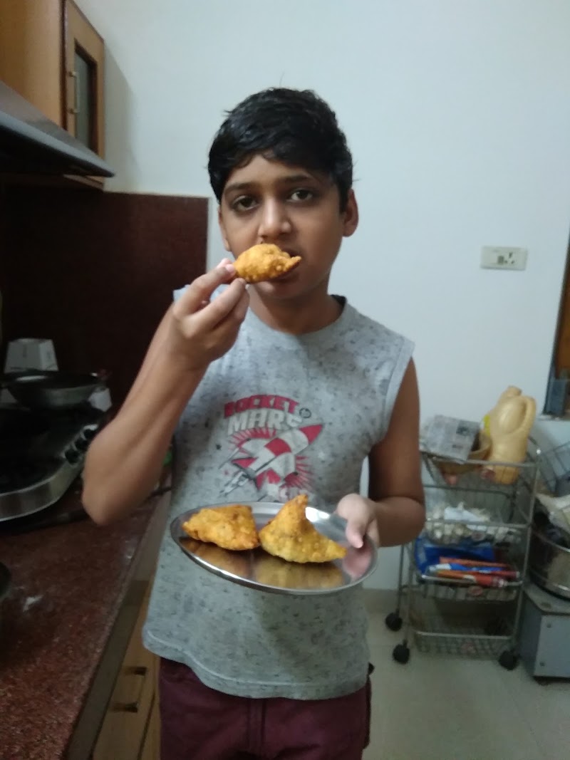 Didi Mess - Didi Mess LIG 217, Road, Junwani, Bhilai, Chhattisgarh 490020, India