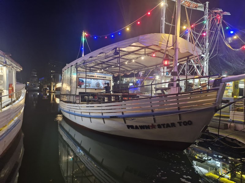 Prawn Star - Prawn Star Pier Point Road | Marlin Marina, E31 Berth, Cairns City QLD 4870, Australia