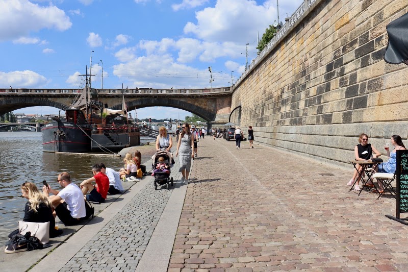 Náplavka - Náplavka, Praha, Czechia