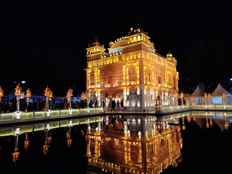 Northern Park - Northern Park Bhawanipur, G9P2+433, Allenby Rd, Jadubabur Bazar, Bhowanipore, Kolkata, West Bengal 700020, India