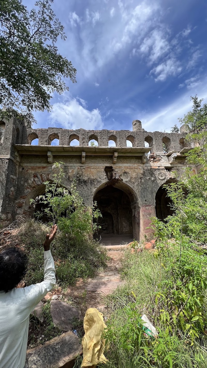 The Udayagiri Fort - The Udayagiri Fort, V78G+44X, Coastal Andhra Region, Siddavaram, Pullayapalle, Andhra Pradesh 524226, India