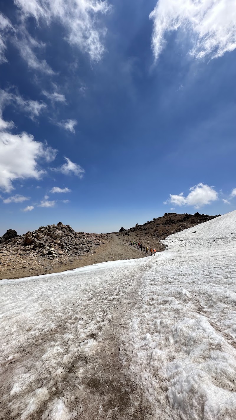 Savalan Peak - Savalan Peak, 7R9P+2MH, Moeil, Ardabil Province, Iran