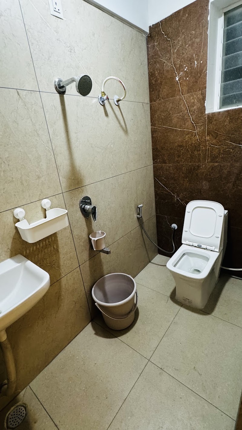 OLIVE Premium Co-Living Studio Rooms (PG) B1 - OLIVE Premium Co-Living Studio Rooms (PG) B1 Maria Nagar, 57/7, Sarjapur Main Rd, beside RGA tech park, near NEW WIPRO Pvt Ltd, Carmelaram, Hadosiddapura, Chikkakannalli, Hadosiddapura, Karnataka 560035, India