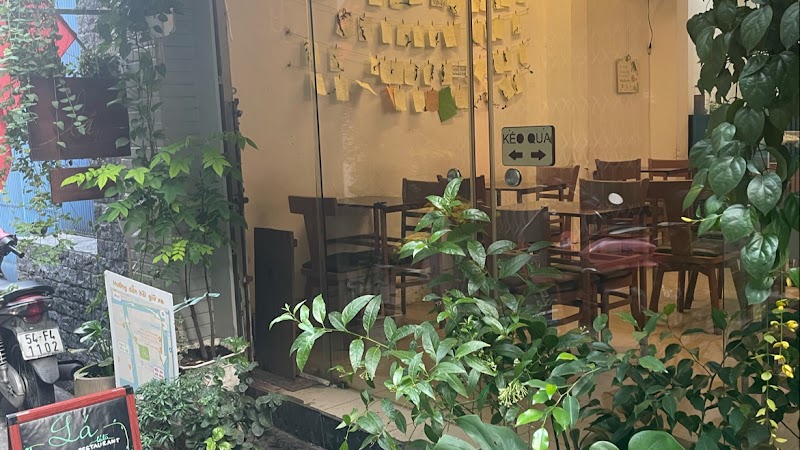 Quán chay Lá | Vegetarian Restaurant - Quán chay Lá | Vegetarian Restaurant 66/10 Phạm Ngọc Thạch, Xuân Hòa, Hồ Chí Minh 700000, Vietnam