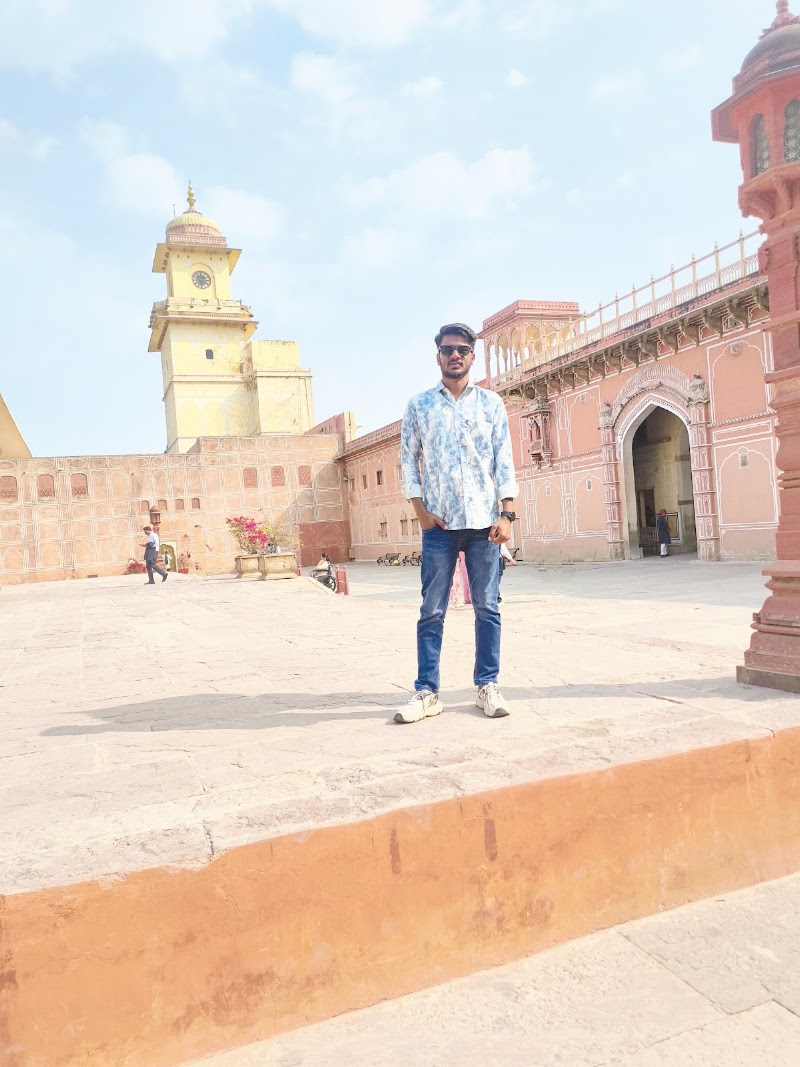 Diwan-e-Khas - Diwan-e-Khas WRGF+HFQ, Tulsi Marg, Gangori Bazaar, J.D.A. Market, Kanwar Nagar, Jaipur, Jaipur Nagar Nigam Area, Rajasthan 302002, India
