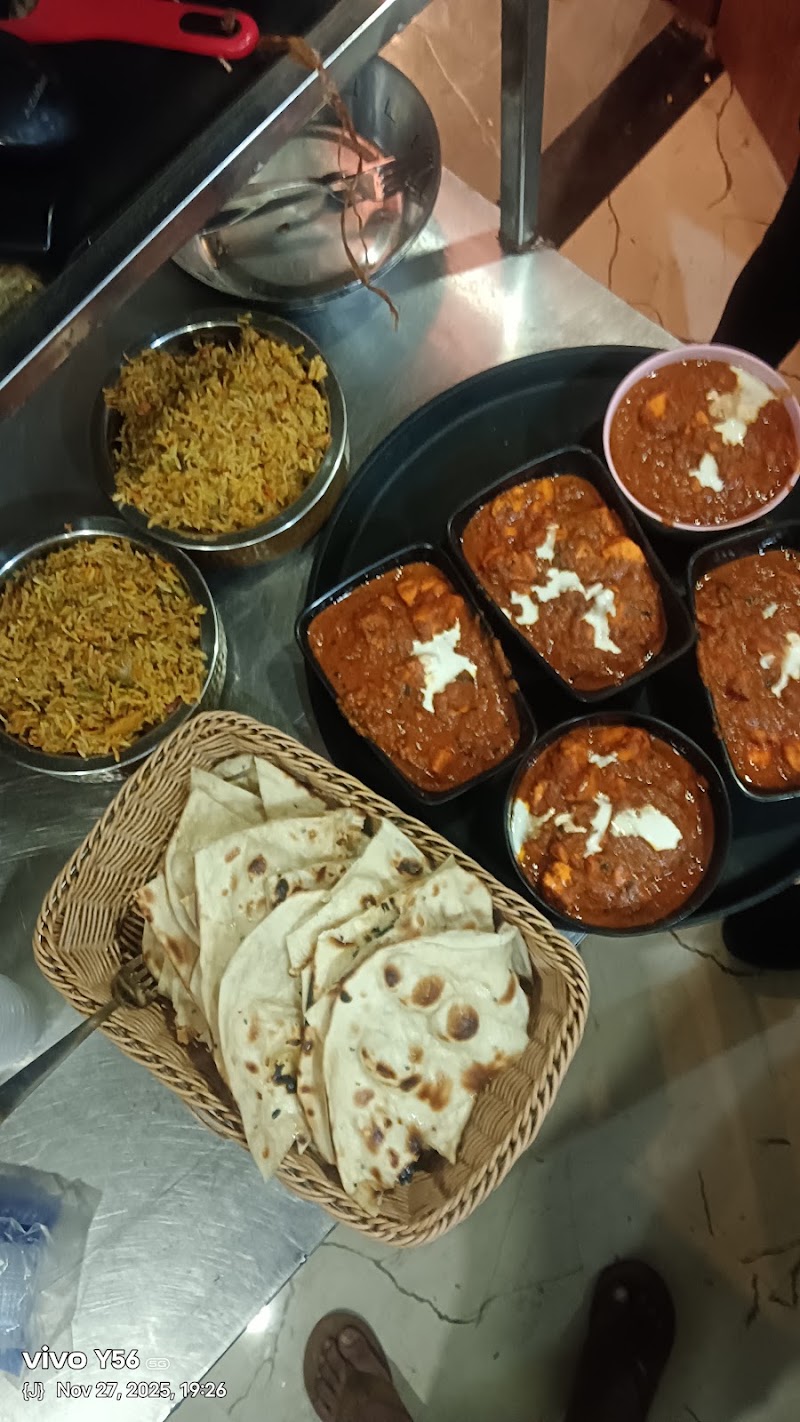 Desi Tadka Veg Restaurant - Desi Tadka Veg Restaurant, in front of Railway Station First Floor Of Sun View Hotel, Thikadar para, Titilagarh, Odisha 767033, India