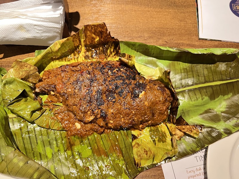No.10 Fort Cochin - Seafood Restaurant in Indiranagar, Bangalore - No.10 Fort Cochin - Seafood Restaurant in Indiranagar, Bangalore 1st Floor, 2020, 100 Feet Rd, HAL 2nd Stage, Indiranagar, Bengaluru, Karnataka 560038, India