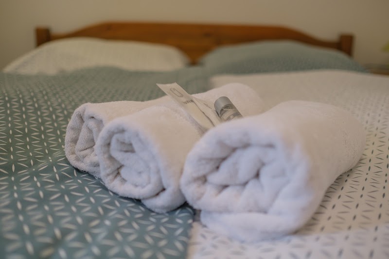 Wolf Cave Guesthouse - Wolf Cave Guesthouse, Zahrady 4, 407 47 Krásná Lípa-Varnsdorf 1, Czechia