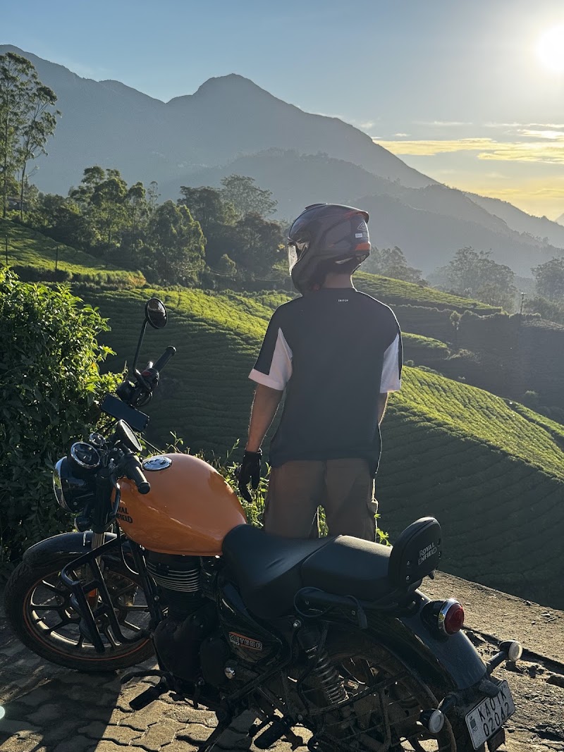 2nd Mile View Point - 2nd Mile View Point 22RQ+HP7, Munnar Bypass, Kerala 685565, India