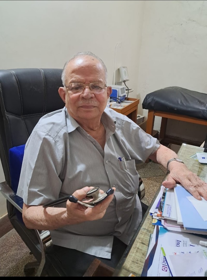 Dr. S.N Mishra - Dr. S.N Mishra, Baijnath Para Rd, in front of DM Plaza, Chhotapara, Bajinath Para, Raipur, Chhattisgarh 492001, India