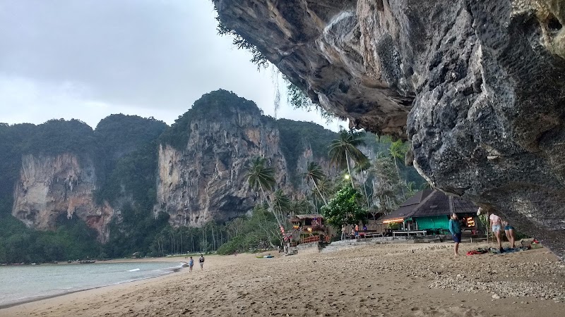 Tonsai Beach - Tonsai Beach Tonsai Beach, Ao Nang, Mueang Krabi District, Krabi 81180, Thailand