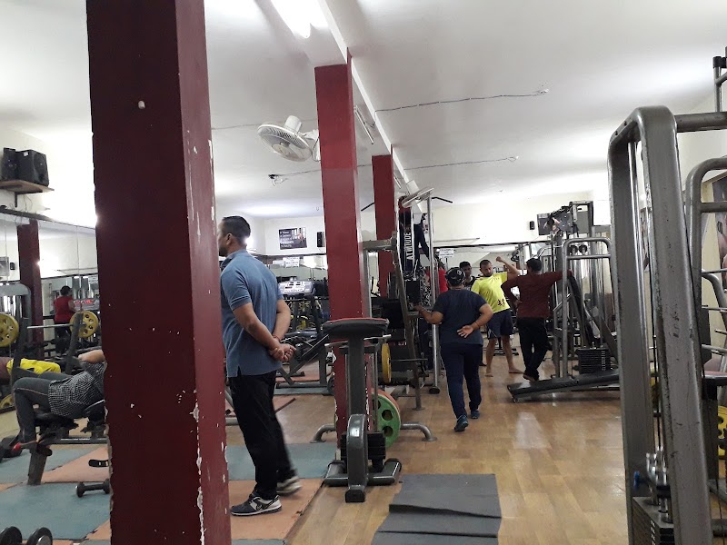 Re- On gym - Re- On gym, 6M7G+X9J, Devpuri Rd, Amlihdih, Raipur, Tikrapara, Chhattisgarh 492001, India