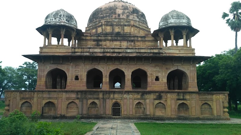 Chunar - Chunar, Uttar Pradesh 231304, India