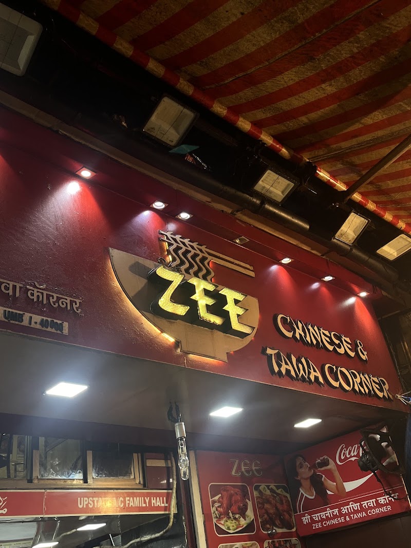 Khau galli Street Food - Khau galli Street Food, WRMP+J5X, Unnamed Road, Borabazar Precinct, Fort, Mumbai, Maharashtra 400001, India