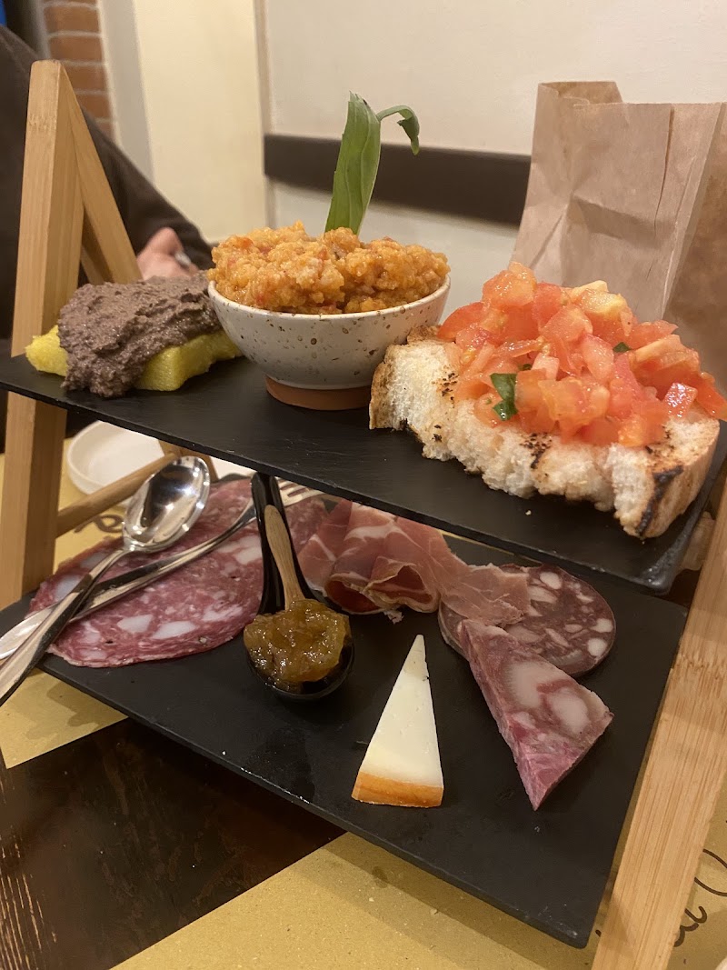 Antica Osteria Di Bazzino - Antica Osteria Di Bazzino Via Giovanni Montorsoli, 63, 53036 Poggibonsi SI, Italy
