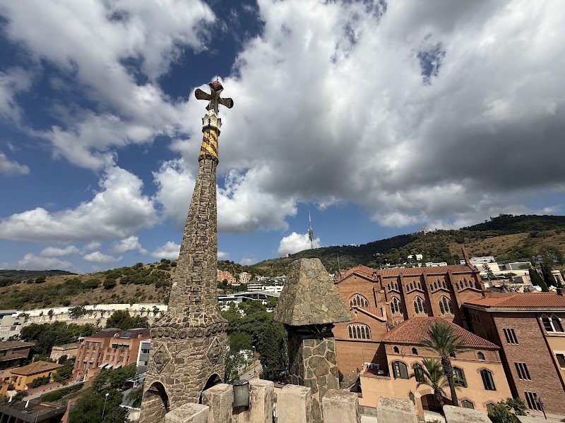 GO LOCAL Barcelona private tours, day trips. Wine, history, food, art, family friendly experiences - GO LOCAL Barcelona private tours, day trips. Wine, history, food, art, family friendly experiences, Carrer de Lafont, 6, Sants-Montjuïc, 08004 Barcelona, Spain