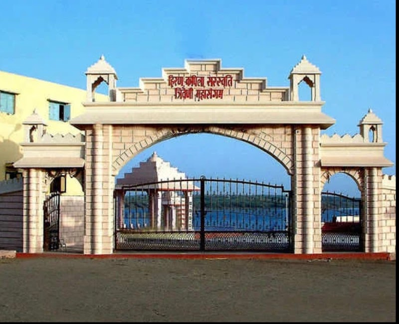 Triveni Sangam Somnath Aarti Place