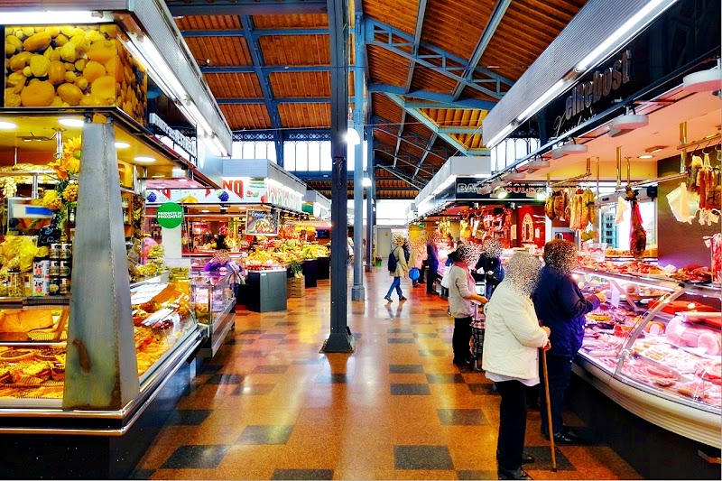 Mercat de la Llibertat - Mercat de la Llibertat Plaça de la Llibertat, 27, Gràcia, 08012 Barcelona, Spain