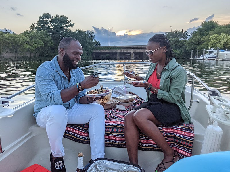 Cruise The Potomac - Cruise The Potomac, 1492 4th St SE, Washington, DC 20003, USA