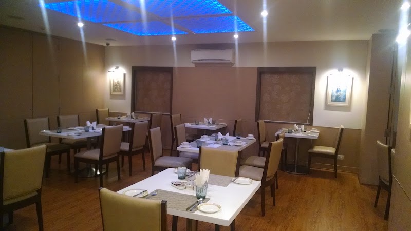 Golden Tulip Essential - Golden Tulip Essential, District Center, Sub Plot Street Number 1C, Janakpuri, near Deen Dayal Upadhyay Hospital, Hari Enclave, Hari Nagar, New Delhi, Delhi, 110064, India