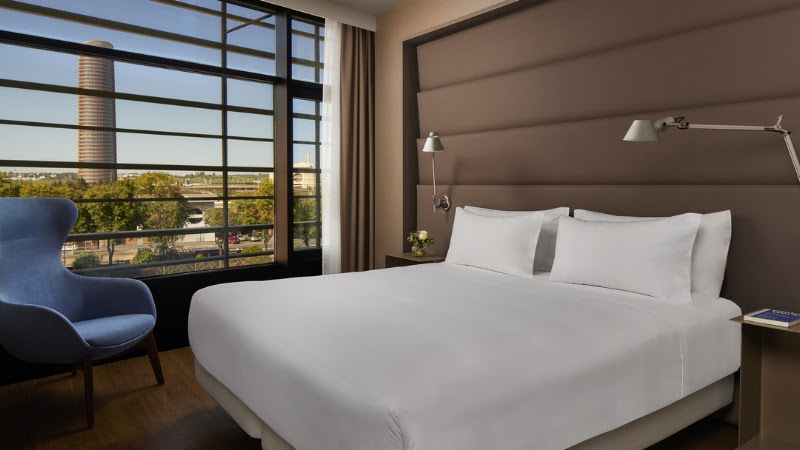 Hotel NH Sevilla Plaza de Armas - Hotel NH Sevilla Plaza de Armas C. Marqués de Paradas, 13, Casco Antiguo, 41001 Sevilla, Spain