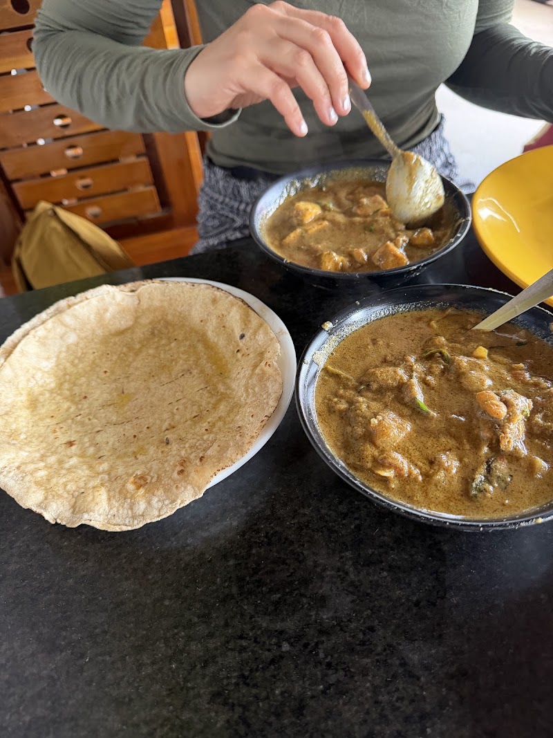 New Freemans Family Restaurant & Bakers - New Freemans Family Restaurant & Bakers GT Rd, opp. to Shanthi Church, near East End Petrol Bunk, Stuart Hill, Madikeri, Karnataka 571201, India