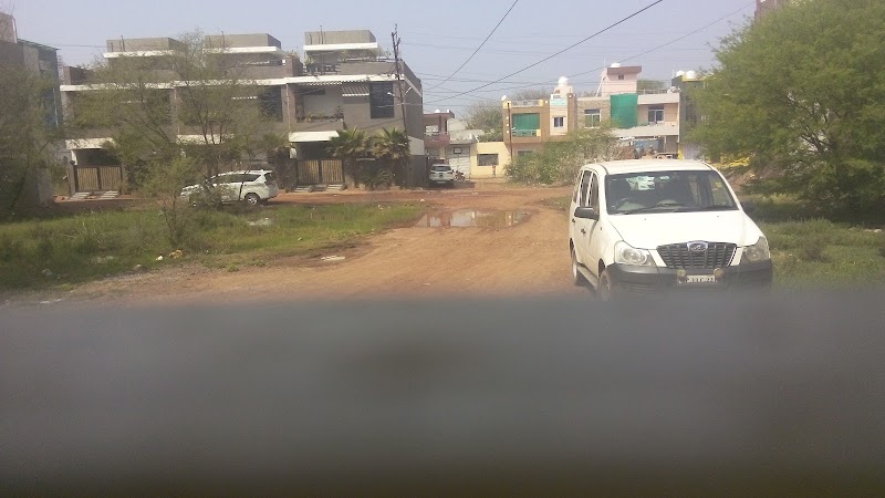 New Dwarikapuri colony - New Dwarikapuri colony, CMQ7+2Q, Kamla Ganj, Shivpuri, Madhya Pradesh 473638, India