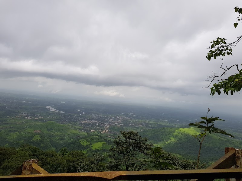 Maldunga Point - Maldunga Point X7X9+G9G, Matheran, Maharashtra 410102, India