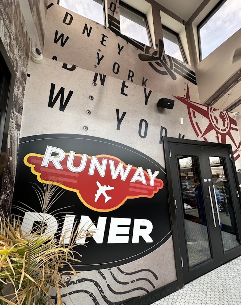 Runway Diner - Runway Diner, 380 US-46, South Hackensack, NJ 07606, USA