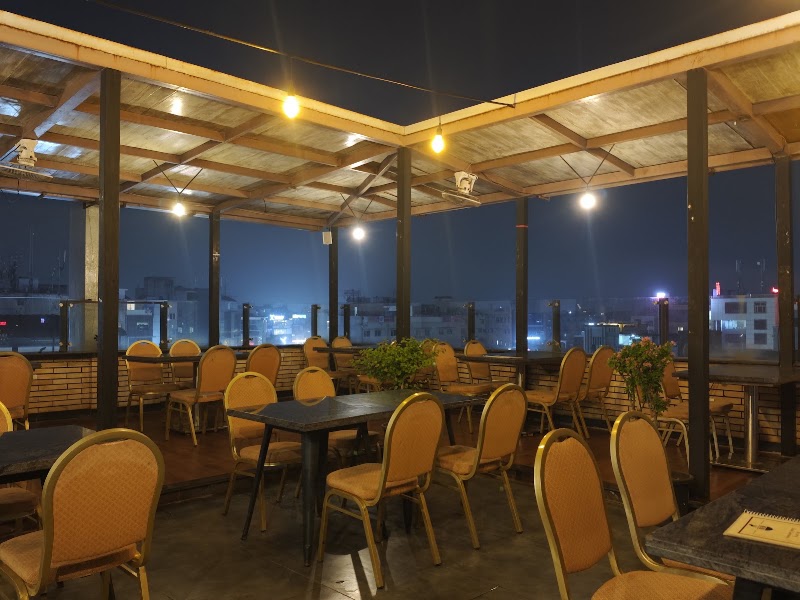 55 Bistro - 55 Bistro 3rd Floor, Sreeman Enclave, opp. Kings court apartment, Srihari Nagar, Magunta Layout, Nellore, Andhra Pradesh 524003, India