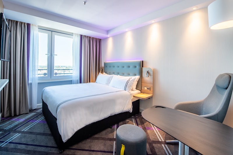Premier Inn Cologne City Süd hotel - Premier Inn Cologne City Süd hotel Perlengraben 2, 50676 Köln, Germany