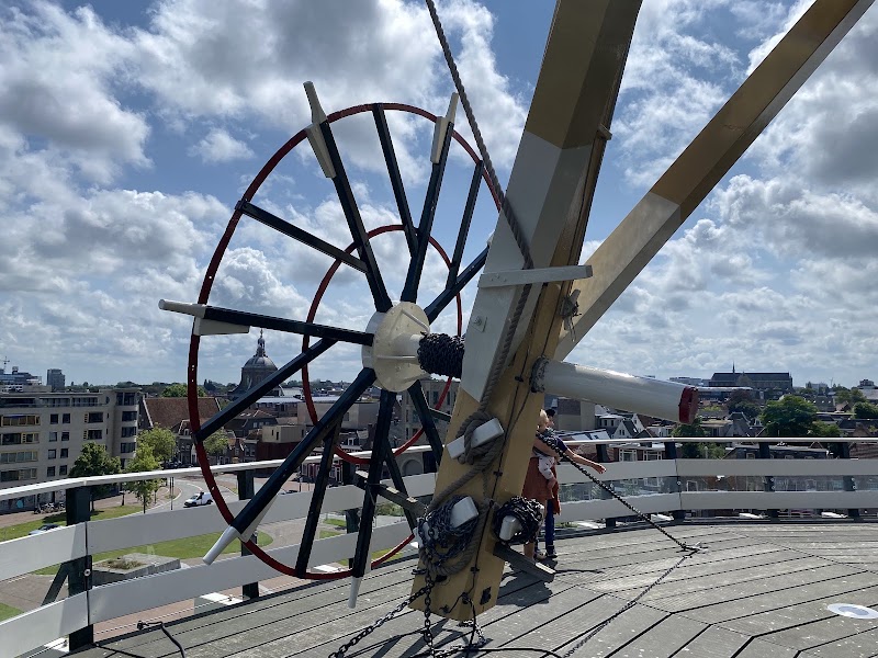 Molen De Valk - Molen De Valk, Molenwerf 1, 2312 CH Leiden, Netherlands