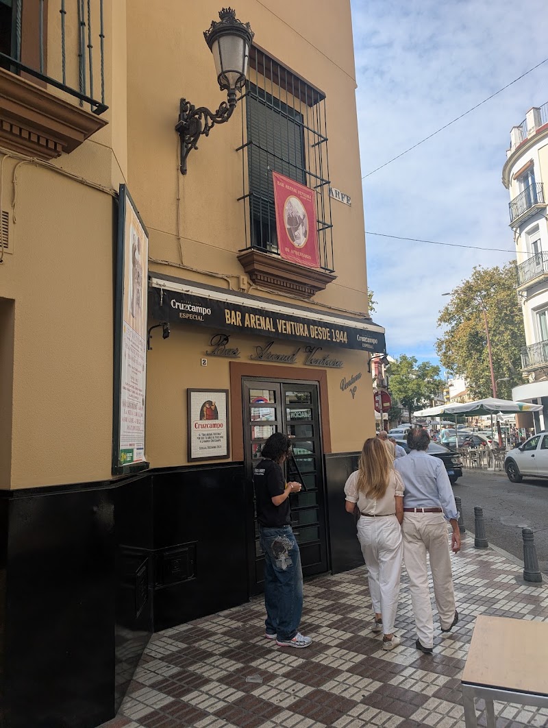 Bar Arenal Ventura - Bar Arenal Ventura C. Arfe, 2, Casco Antiguo, 41001 Sevilla, Spain
