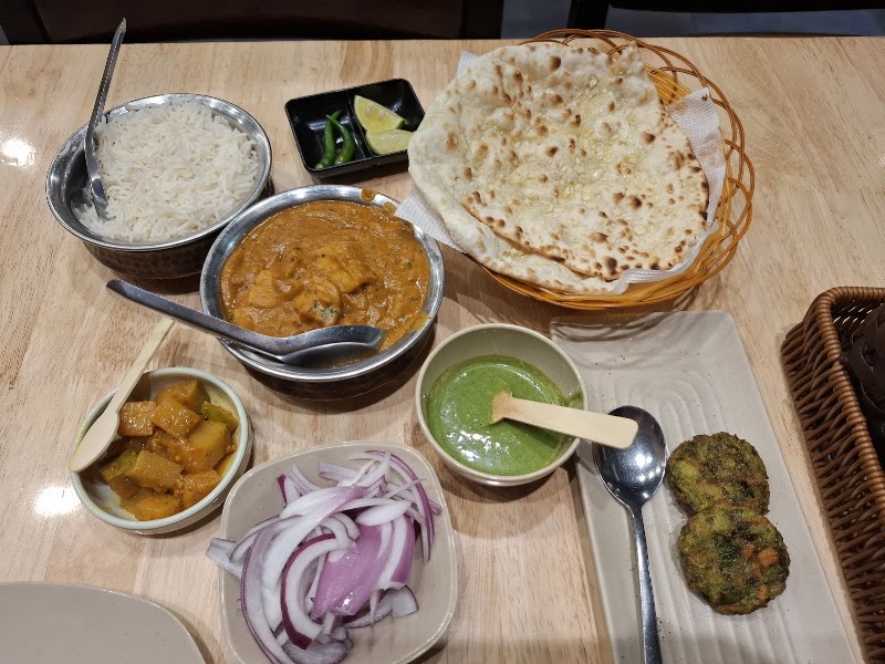 Ram Krishna Vegetarian Indian Cuisine (Pure Vegetarian, Jain & Vegan Food) - Ram Krishna Vegetarian Indian Cuisine (Pure Vegetarian, Jain & Vegan Food) 26, Phố cổ Hà Nội, Hoàn Kiếm, Hà Nội, Vietnam