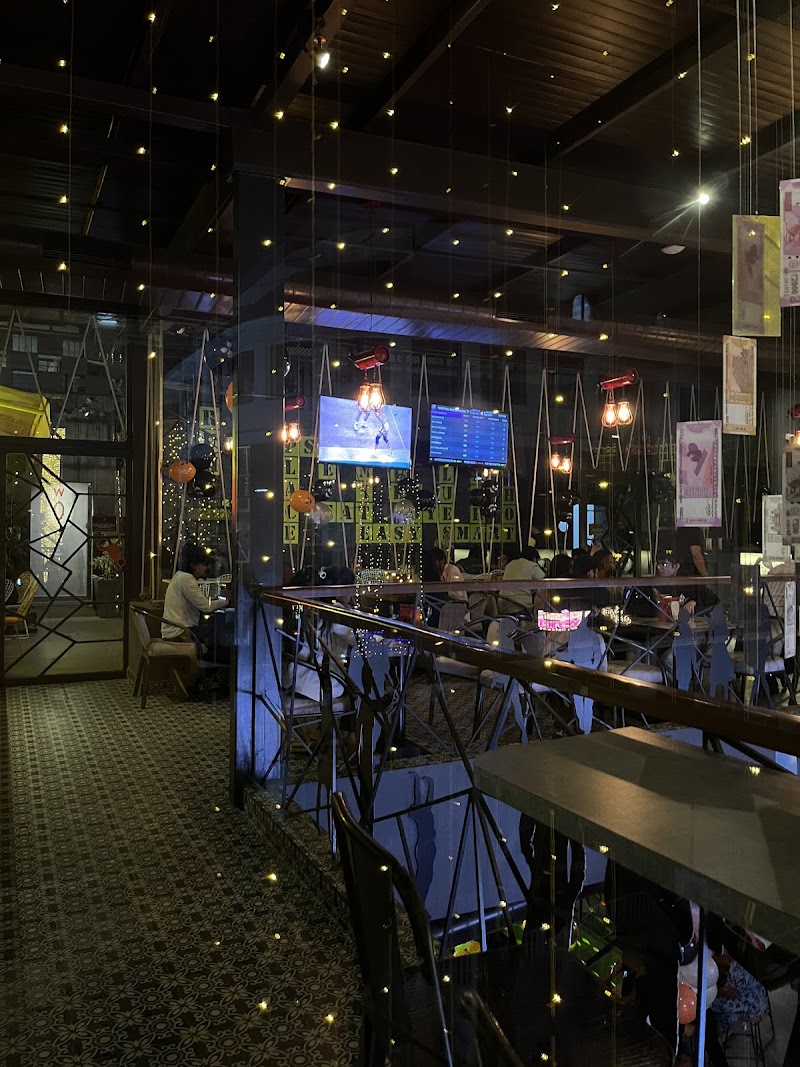 Tipsy Bull - Koramangala - Tipsy Bull - Koramangala 42, 4th B Cross Rd, KHB Colony, Koramangala Industrial Layout, Koramangala, Bengaluru, Karnataka 560095, India
