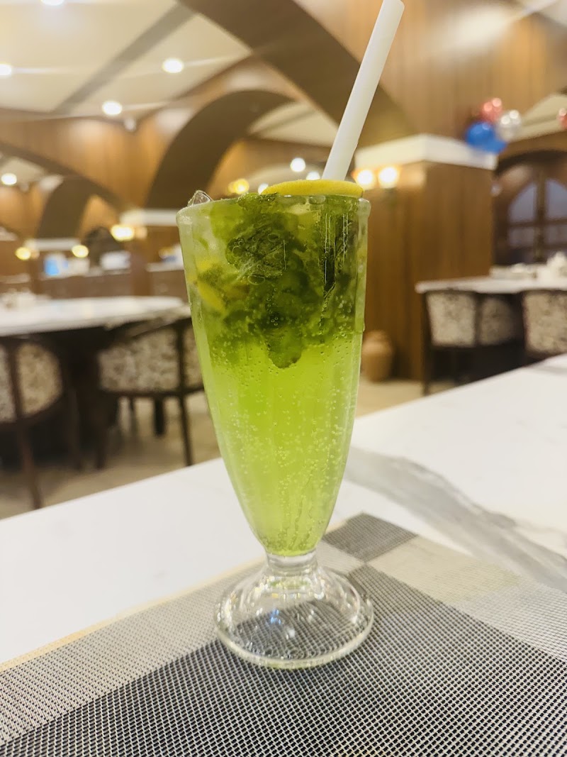 The London Table - The London Table 3rd Floor, Indiabulls Mega Mall, T1, Meera Nagar, Jhalamand, Jodhpur, Rajasthan 342016, India