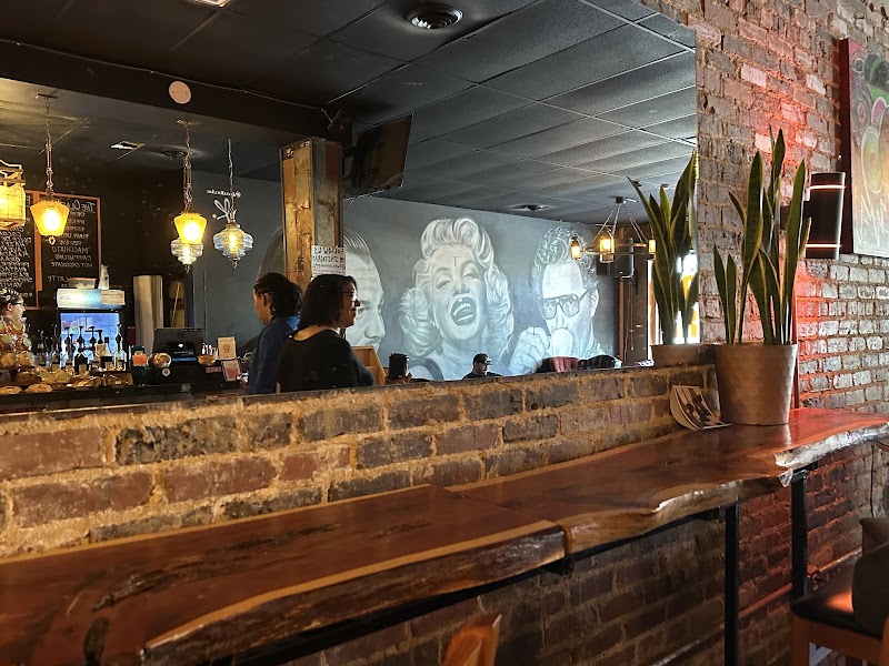 Downtown Common Grounds - Downtown Common Grounds, 631 S Elm St, Greensboro, NC 27406, USA